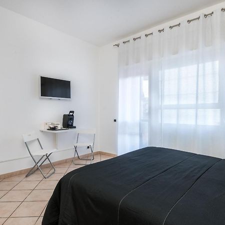 Travelershome 7Metri Guesthouse Ciampino Zewnętrze zdjęcie