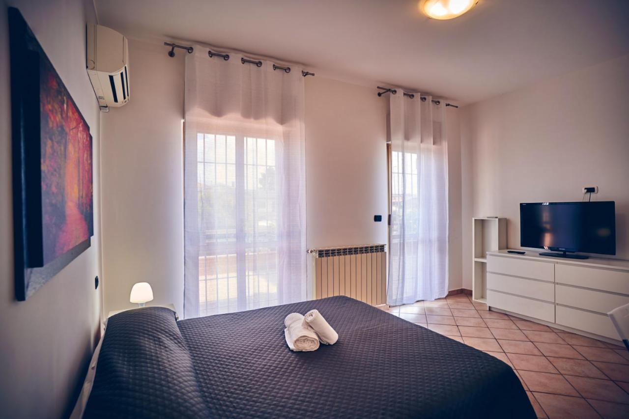 Travelershome 7Metri Guesthouse Ciampino Zewnętrze zdjęcie
