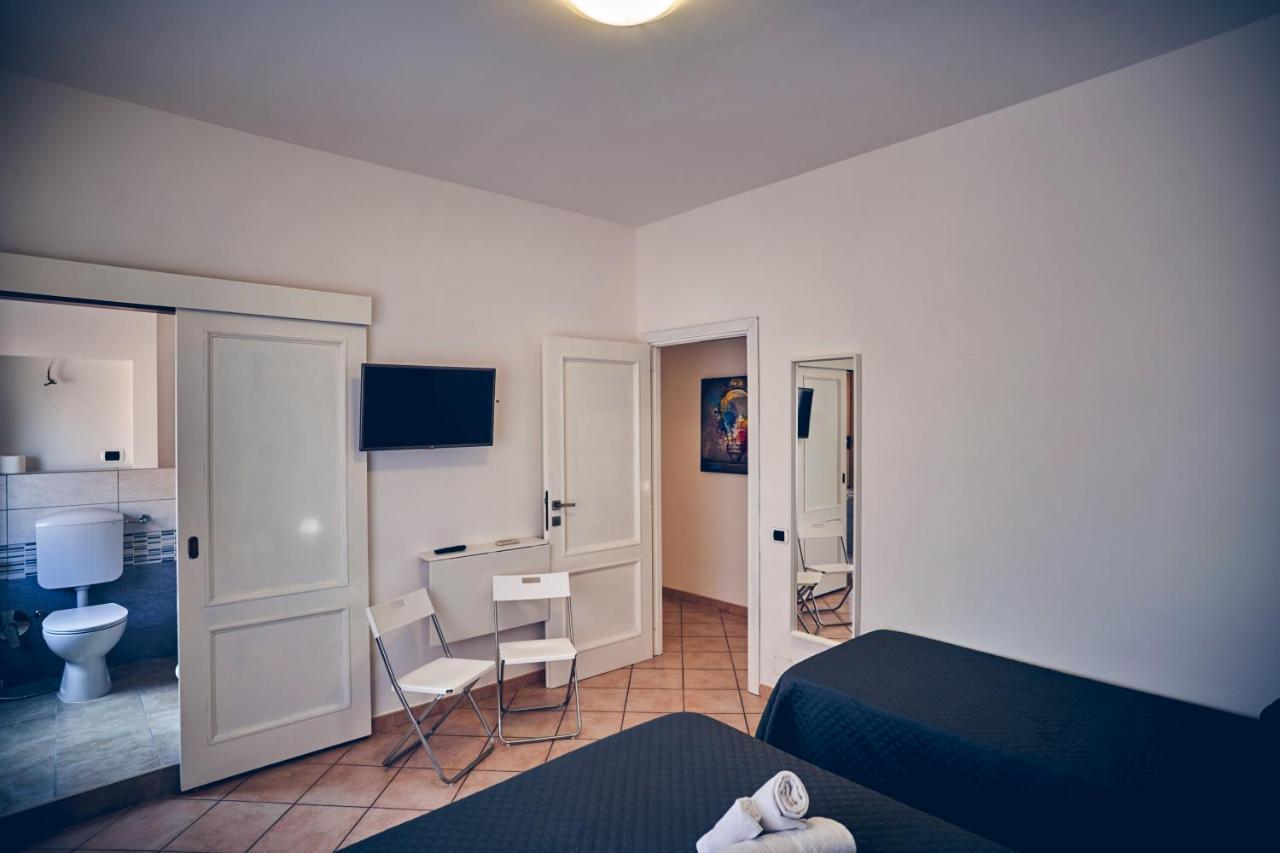 Travelershome 7Metri Guesthouse Ciampino Zewnętrze zdjęcie