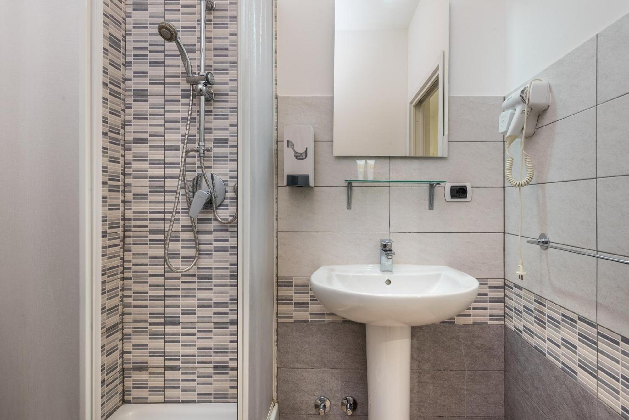 Travelershome 7Metri Guesthouse Ciampino Zewnętrze zdjęcie