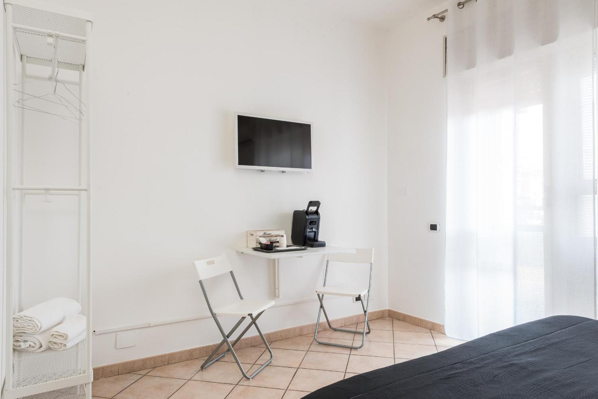 Travelershome 7Metri Guesthouse Ciampino Zewnętrze zdjęcie